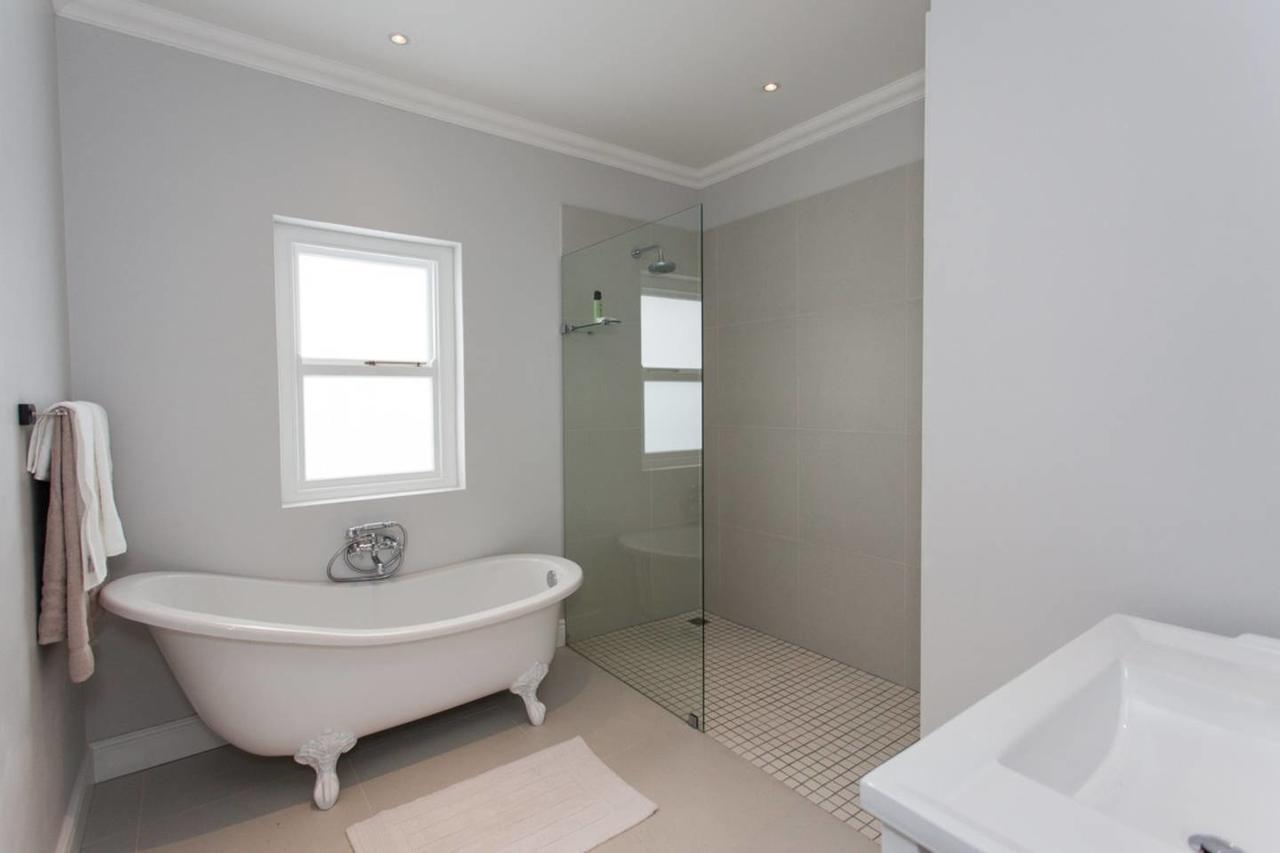 Coral Tree Apartment Hermanus Ngoại thất bức ảnh
